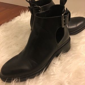 Zara black ankle boots
